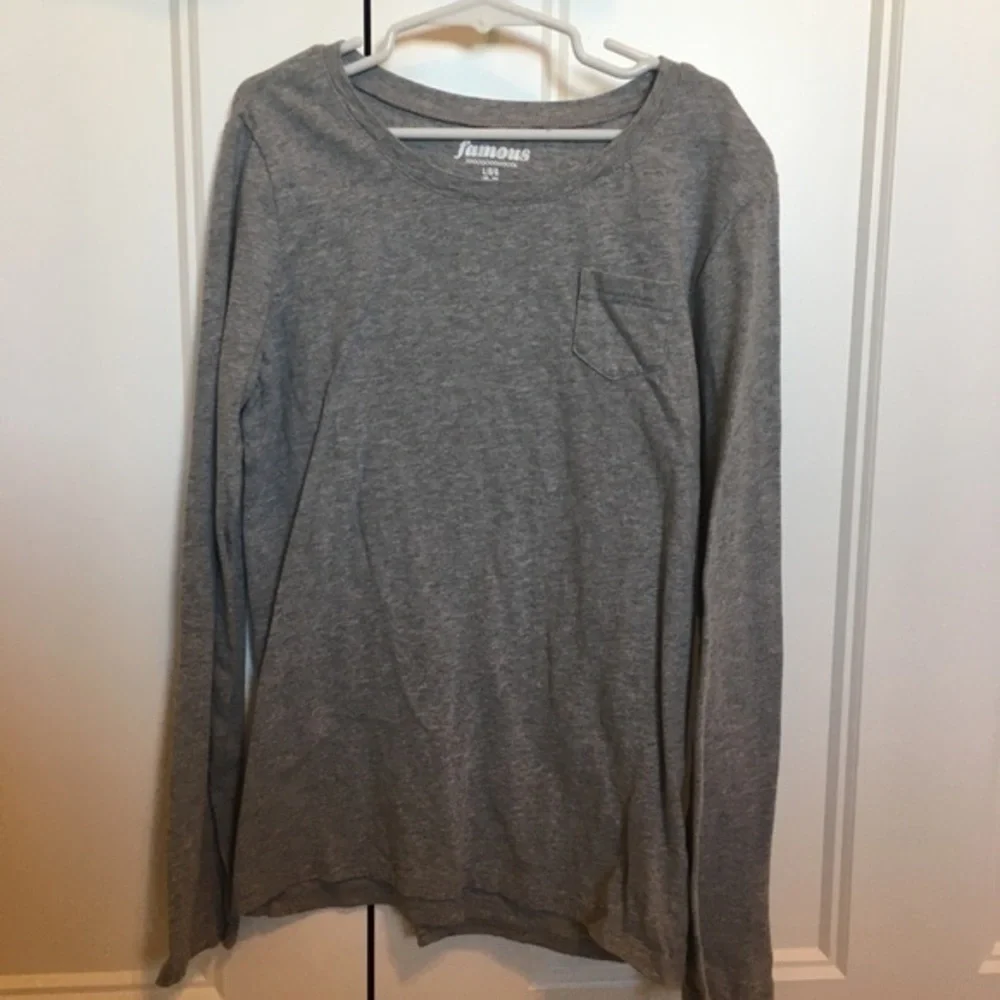 Old Navy Girls size large 10/12 gray  pocket top